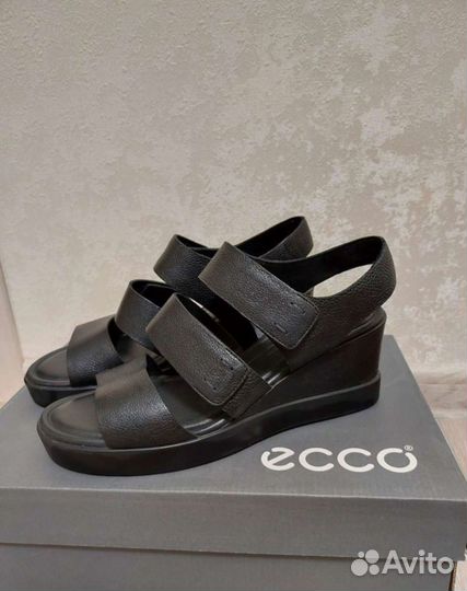 Сандалии Ecco