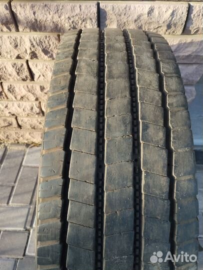 Michelin 215 75r17.5