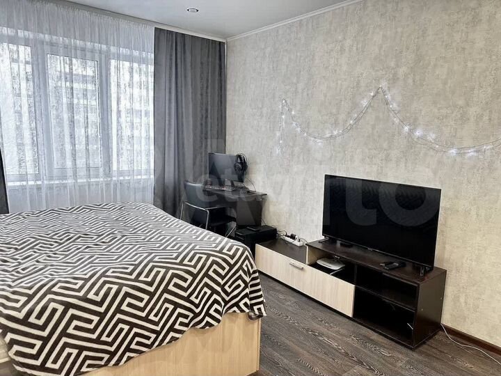 1-к. квартира, 38 м², 4/10 эт.