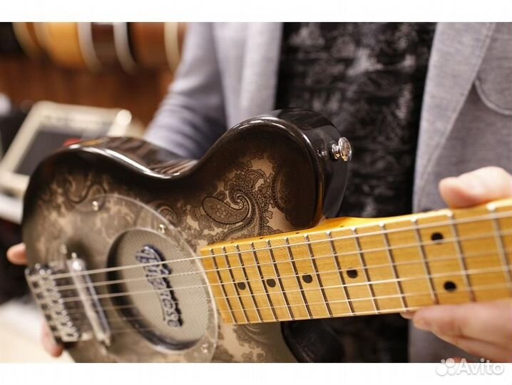 Pignose PGG-200PL bkpl - мини электрогитара со вст