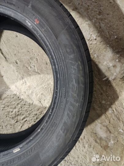 Yokohama 104ZR 205/60 R16 92H