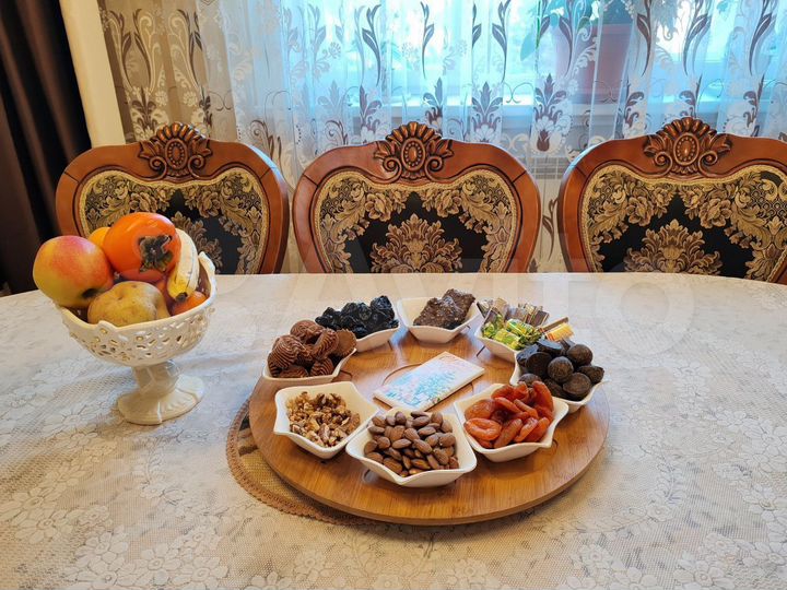 Дом 295 м² на участке 9,5 сот.