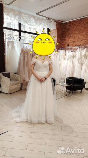 Свадебное платье