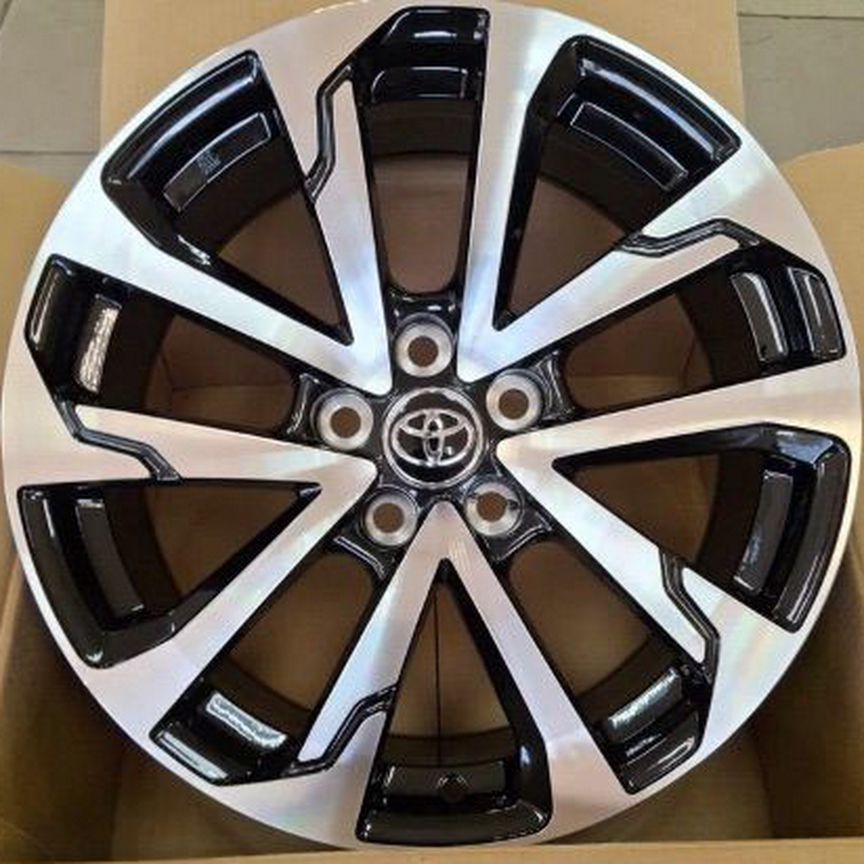 Литые диски FR Replica TY-5110 8×R18 5×114.3