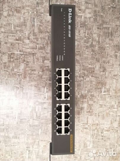 Коммутатор D-Link DES-1016D
