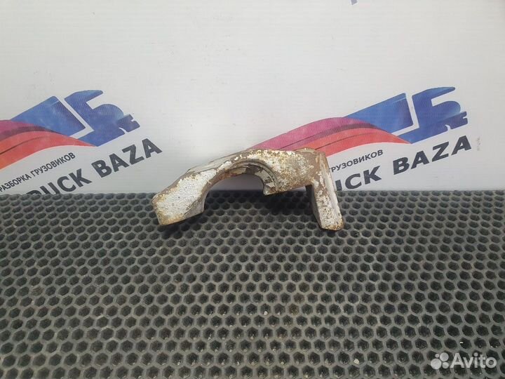 Скоба крепления торсиона левая