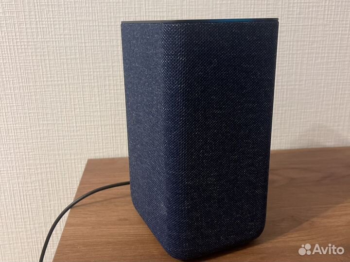 Умная колонка алиса