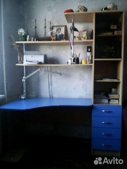 Компьютерный стол