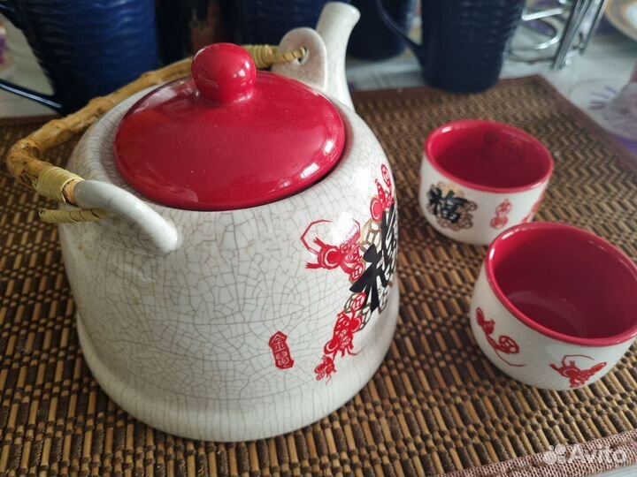 Керамический чайник и 3 пиалы