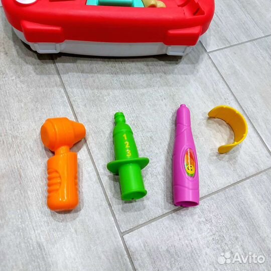 Fisher-Price развивающий набор медицинский осмотр