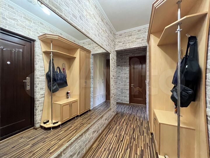 2-к. квартира, 53 м², 2/9 эт.