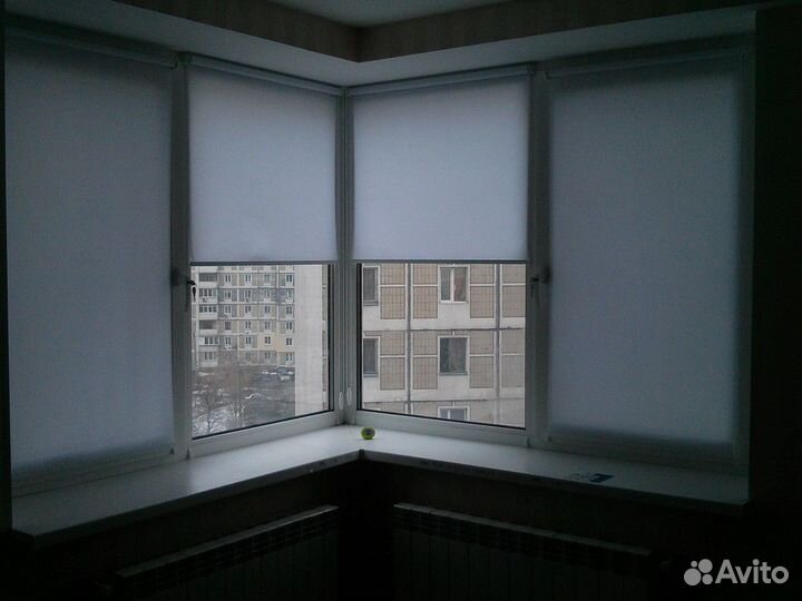 Окно угловое эркерное