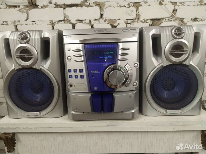 Музыкальный центр