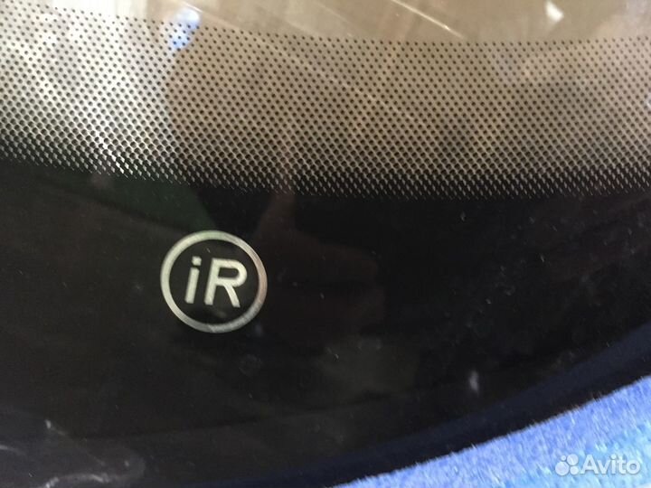 Лобовое стекло на ford galaxy