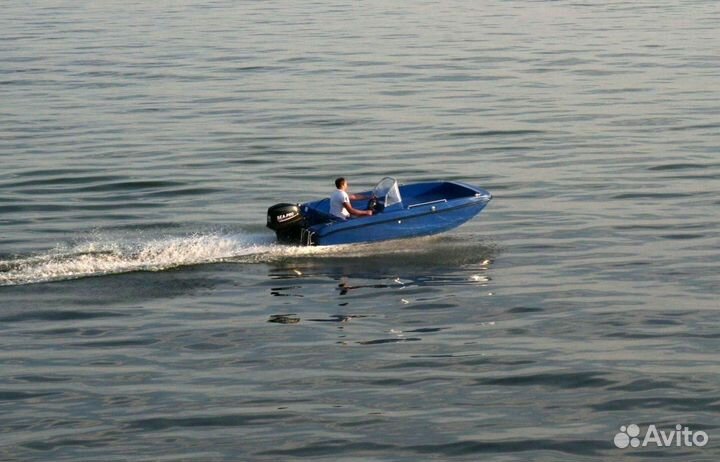 Мотолодка Кайман 40S (тримаран), мотор 9,8-50 л.с