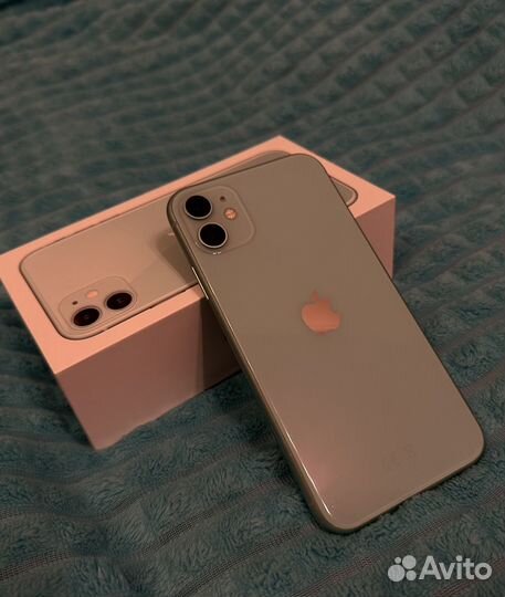 iPhone 11, 256 ГБ
