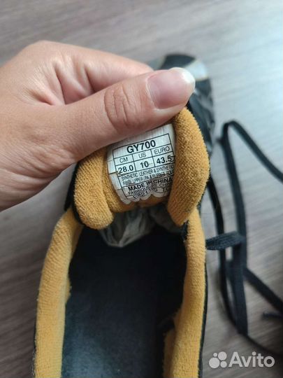 Шиповки для бега asics