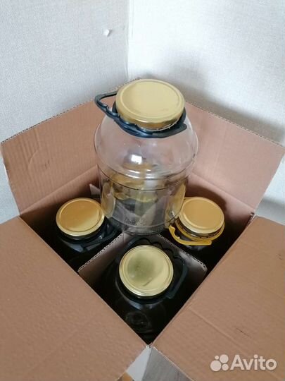 Банки 3 литра с резьбовой крышкой