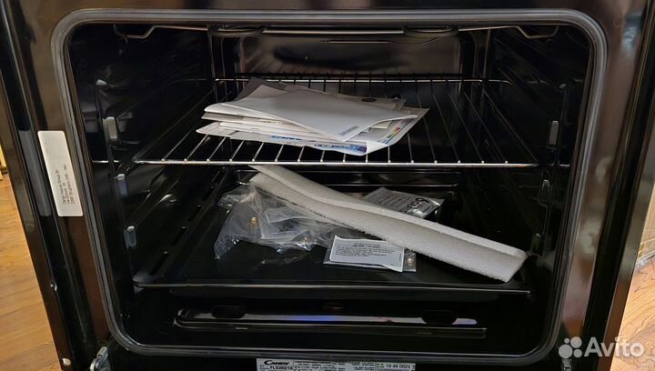 Новый газовый духовой шкаф Candy FLG202 / 1X