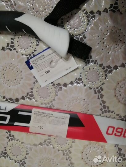 Лыжи беговые, палки и ботинки