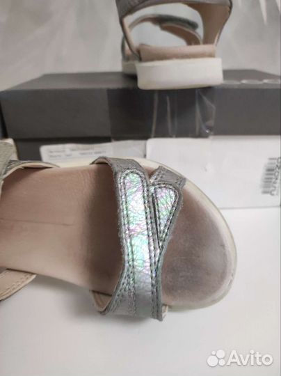 Босоножки для девочки ecco 28