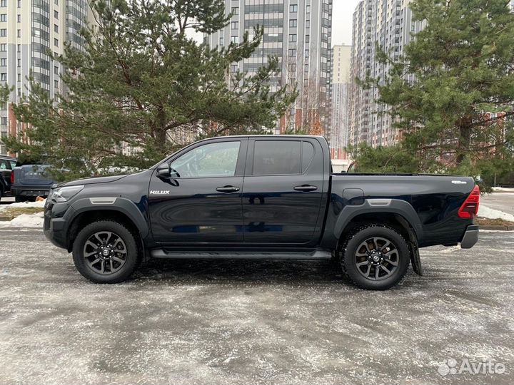 Toyota Hilux 2.8 AT, 2021, 159 090 км