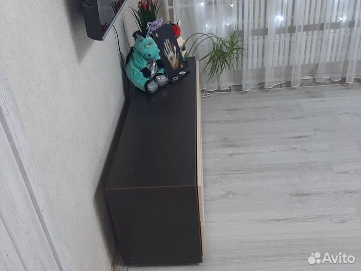 Тумба под телевизор длинная