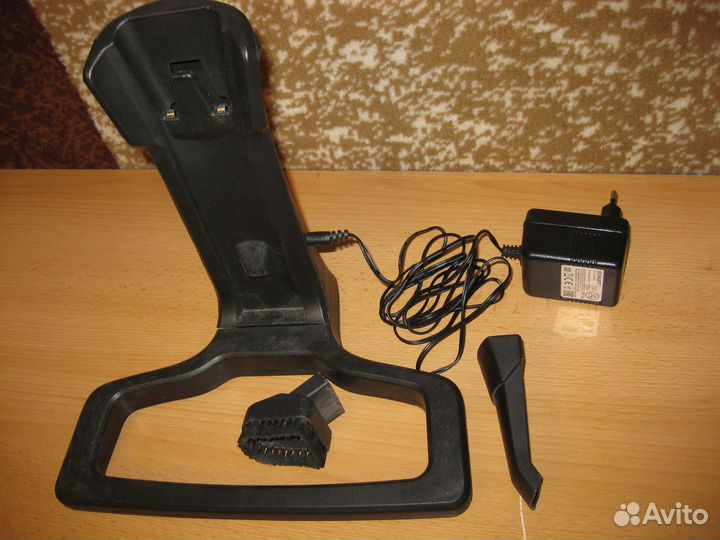 Пылесос вертикальный беспроводной scarlett