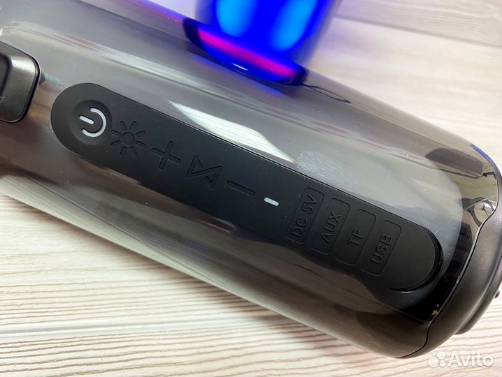 Портативная Блютуз колонка со светомузыкой