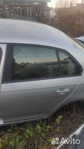 Дверь задняя левая фольцваген джетта