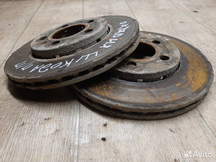 Диск тормозной Skoda Octavia A4 Tour 1.4 BCA 2008