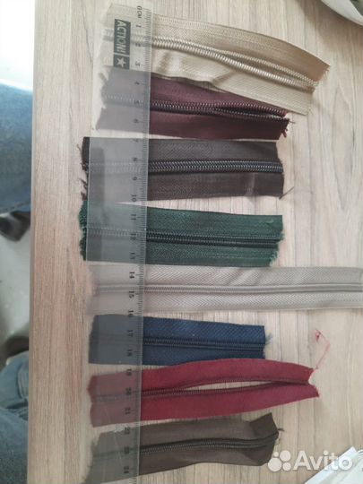 Продам молнию