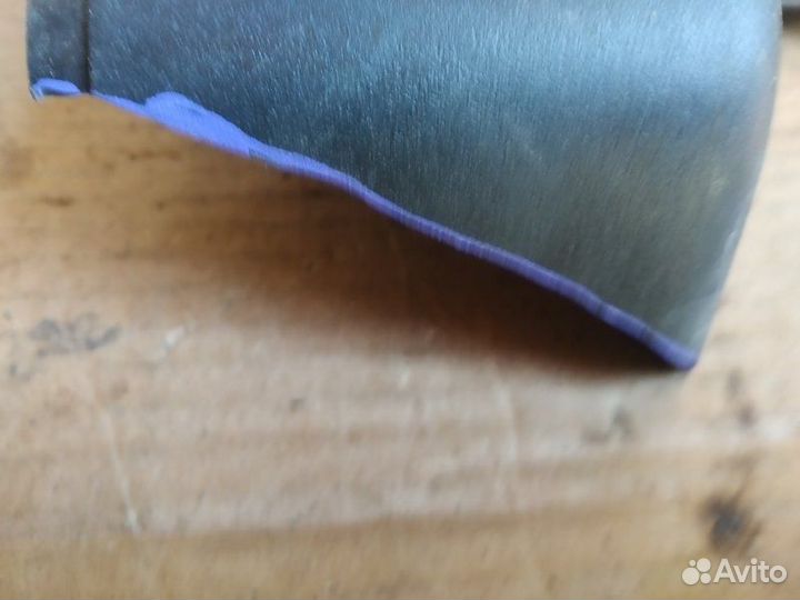 Пластик сиденья второго ряда Cadillac Escalade 3