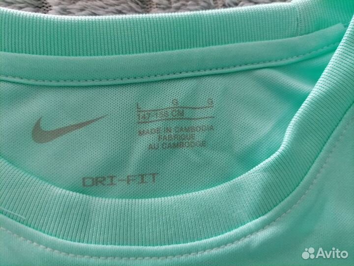 Футболка nike новая футбольная