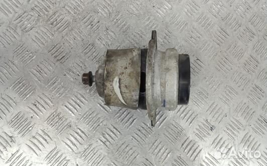 Подушка двигателя бензиновая volkswagen touareg 7L