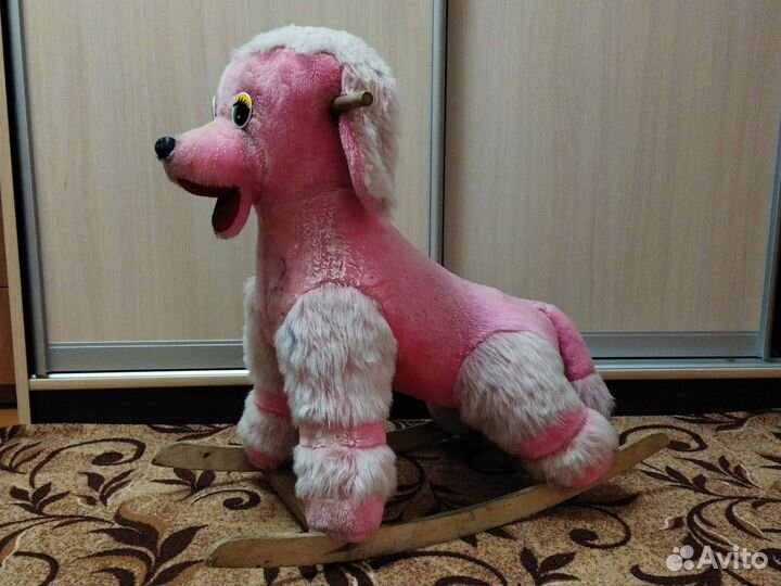 Детская игрушка качалка