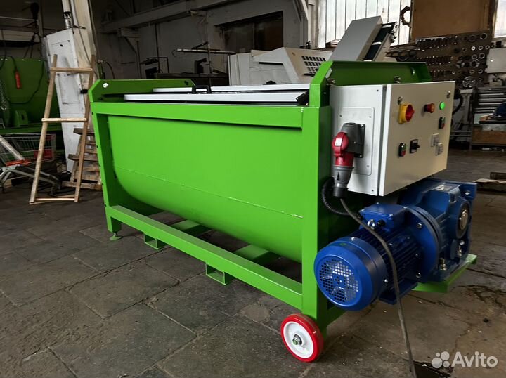 Лопастной Горизонтальный смеситель