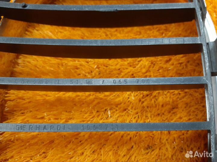 Решетка радиатора левая Bmw 5-Series E60 M54B30