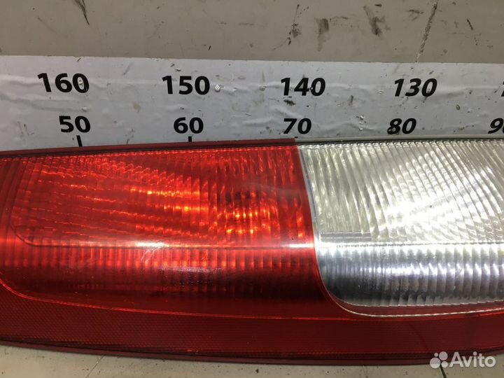 Фонарь задний левый Mercedes W639 Vito Viano