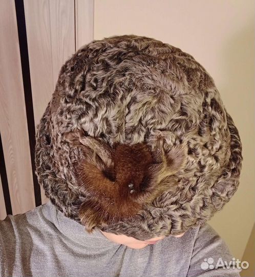 Шляпка зимняя из афганского каракуля
