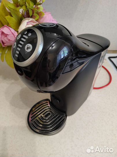 Кофемашина krups genio s plus+подставка+капсулы