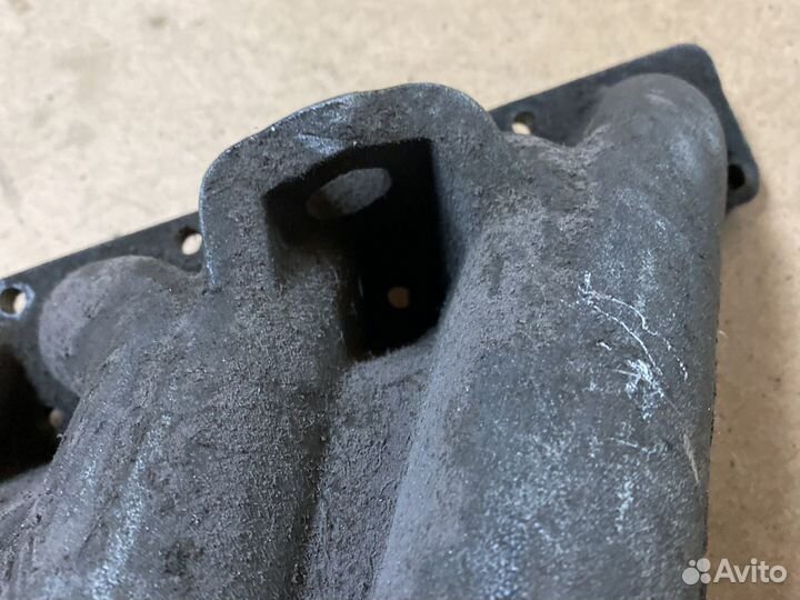 Впускной коллектор Mercedes w140 w463 w210 om606