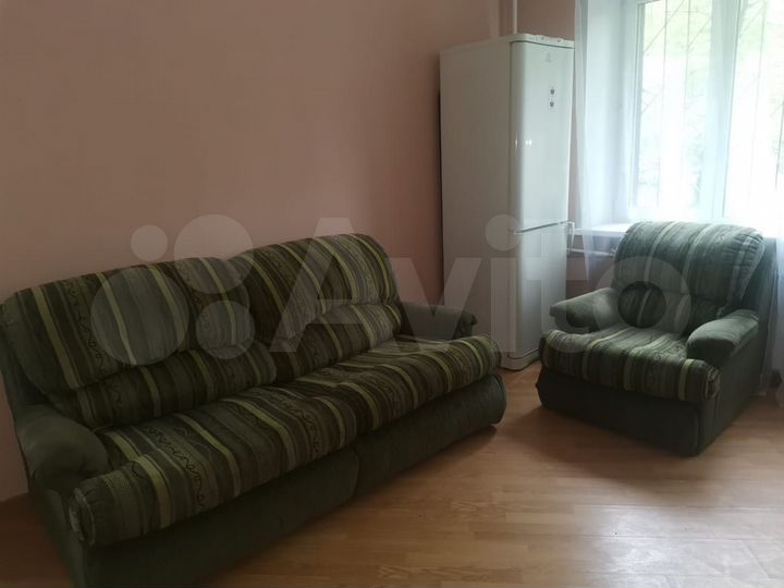 2-к. квартира, 43 м², 1/5 эт.