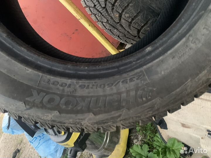 Hankook Winter I'Pike 235/60 R16 100T