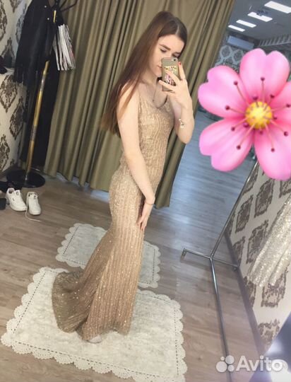 Платье вечернее