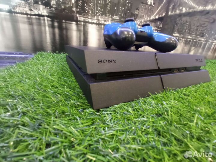 Sony PS4 Fat 500Gb + Джойстик