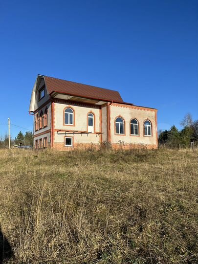 Дом 370 м² на участке 32 сот.