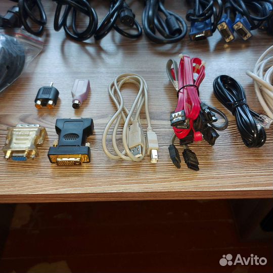 Кабель vga,удленитель кабеля питания,куллер