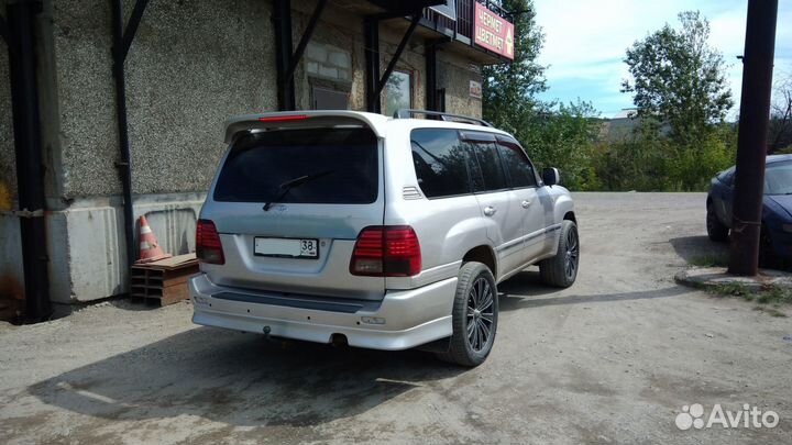 Toyota land Cruiser 100 комплект обвеса вкруг сток