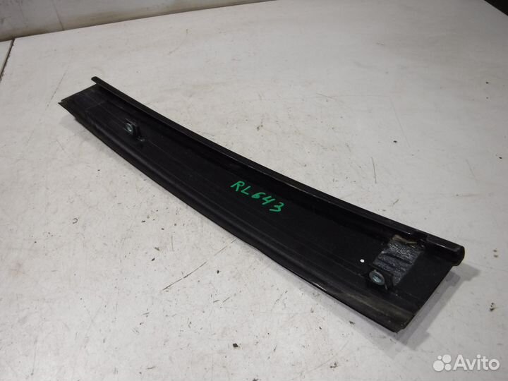 Накладка двери задней Volkswagen Phaeton